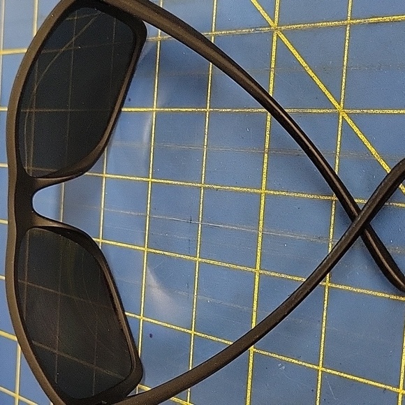 Polarized Sunglasses Boating Kayaking UV Protection Floating - Picture 3 of 5